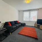 Curwen - 2 Bedrooms - Sleeps 6 Workington