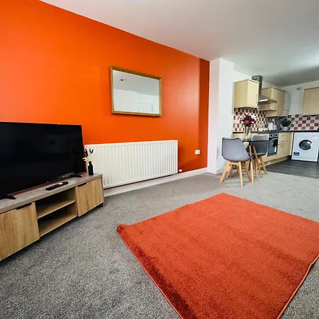 Curwen - 2 Bedrooms - Sleeps 6 Workington